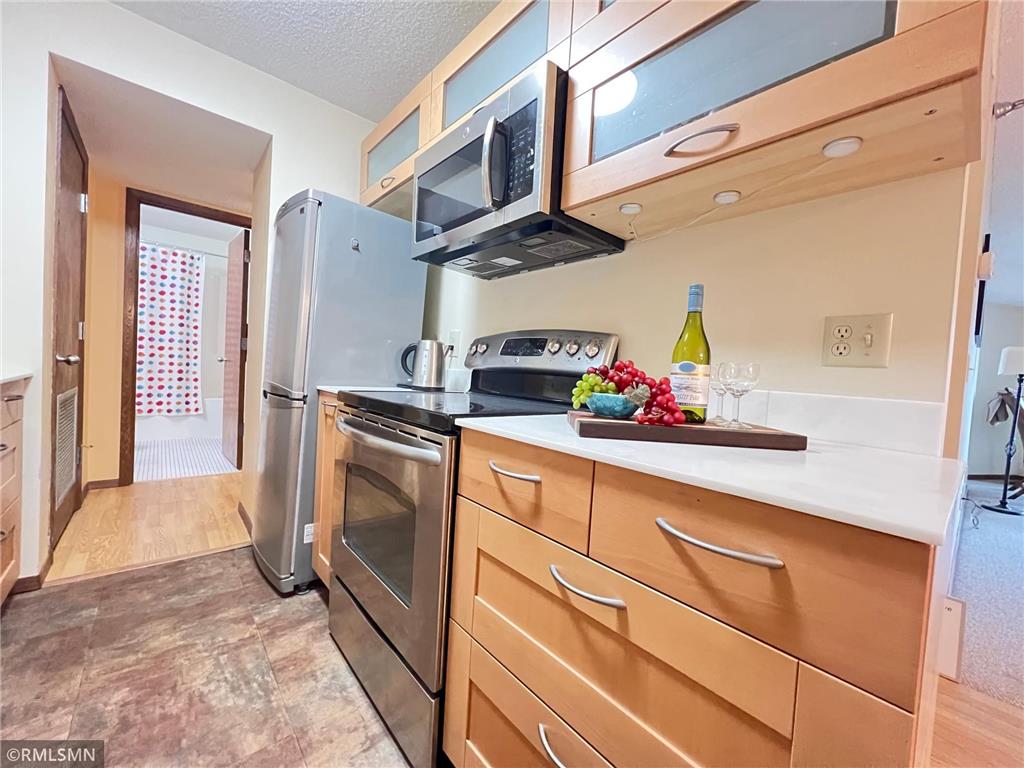 26 10th Street W #607 Saint Paul MN 55102 7066335 image4