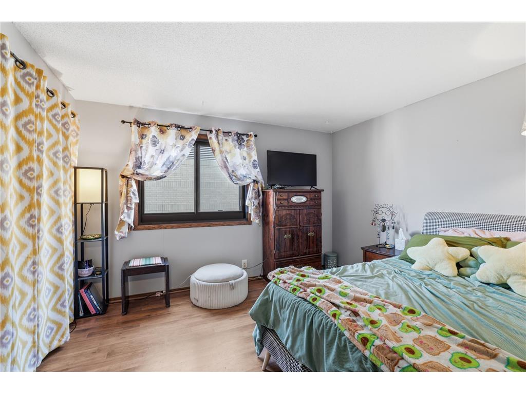 26 10th Street W #610 Saint Paul MN 55102 7032398 image10