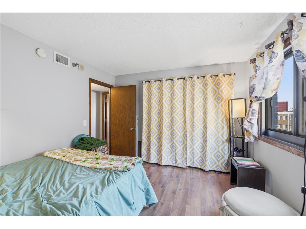 26 10th Street W #610 Saint Paul MN 55102 7032398 image11