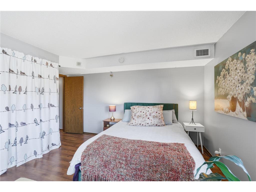 26 10th Street W #610 Saint Paul MN 55102 7032398 image13