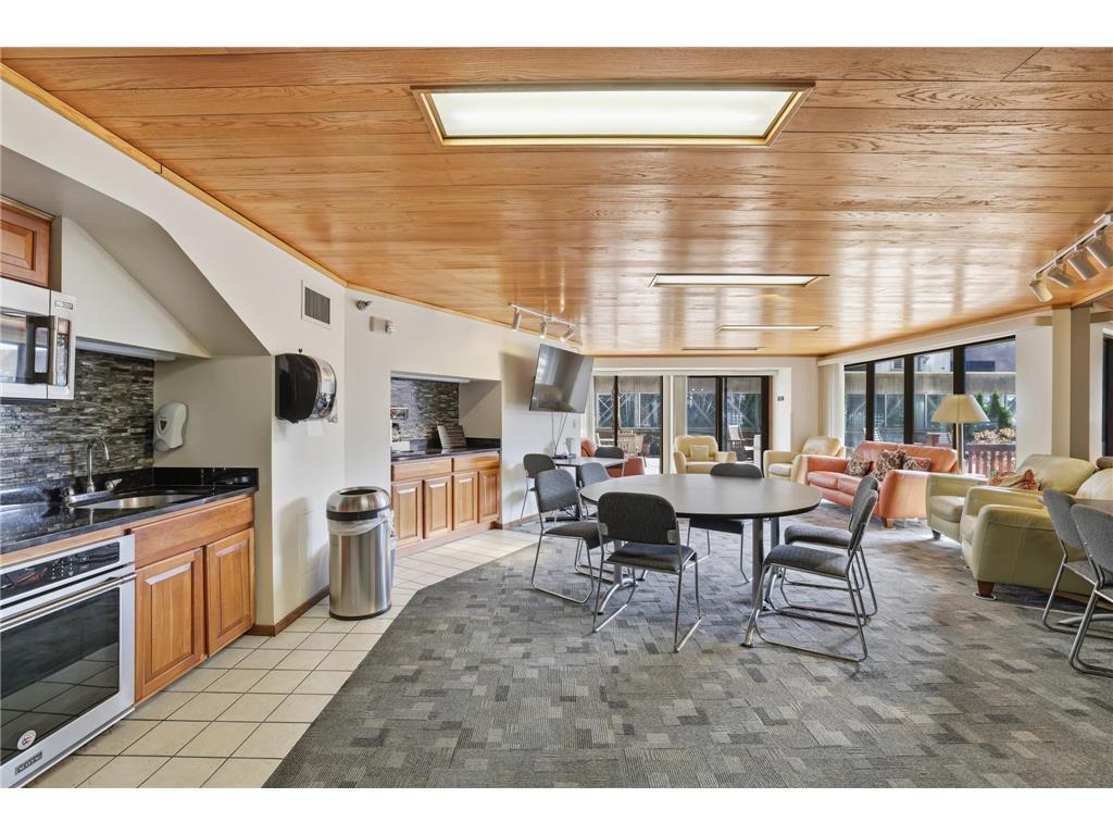 26 10th Street W #610 Saint Paul MN 55102 7032398 image17