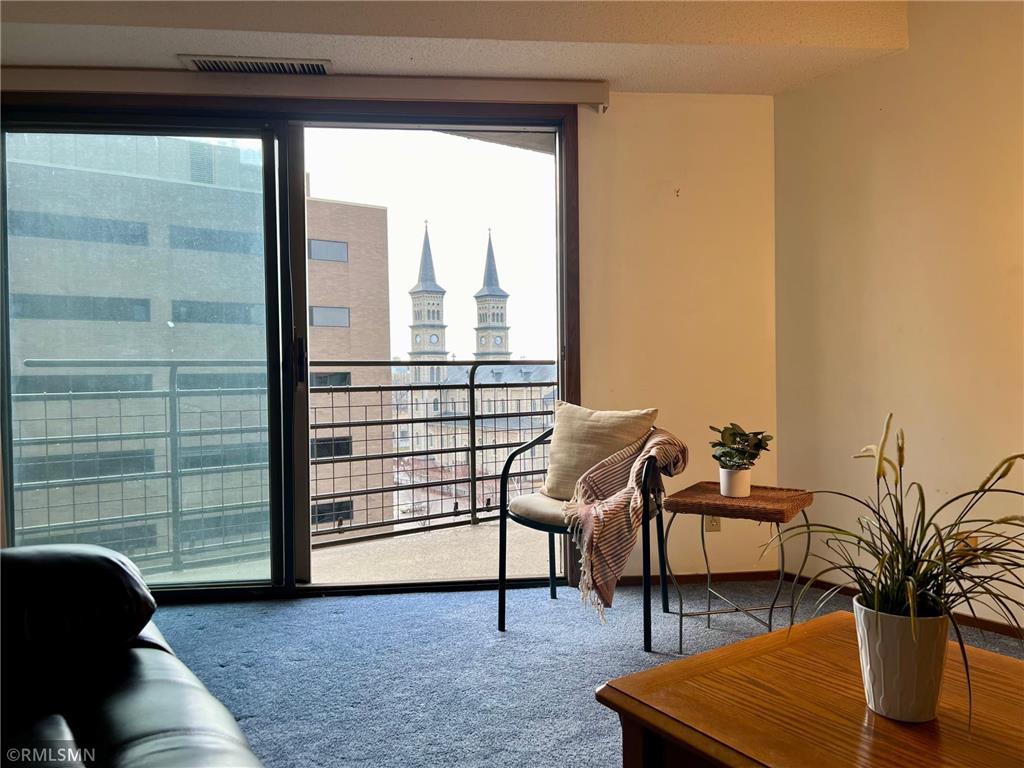 26 10th Street W #705 Saint Paul MN 55102 6487739 image1