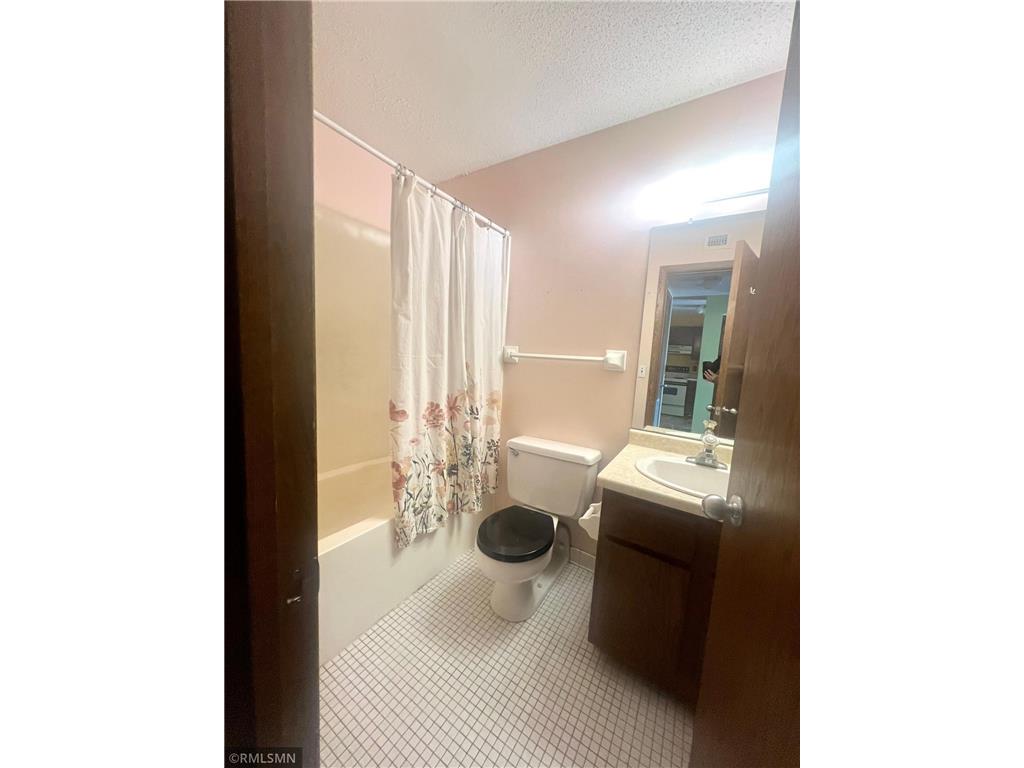 26 10th Street W #803 Saint Paul MN 55102 7062342 image10