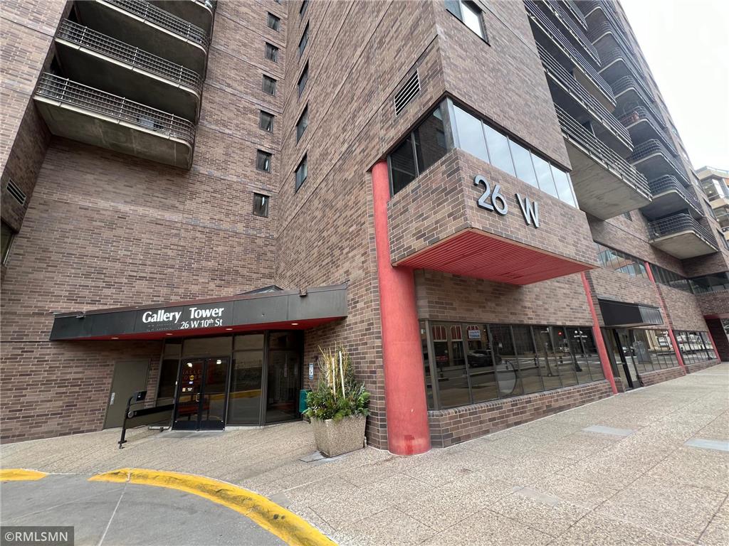 26 10th Street W #803 Saint Paul MN 55102 7062342 image23