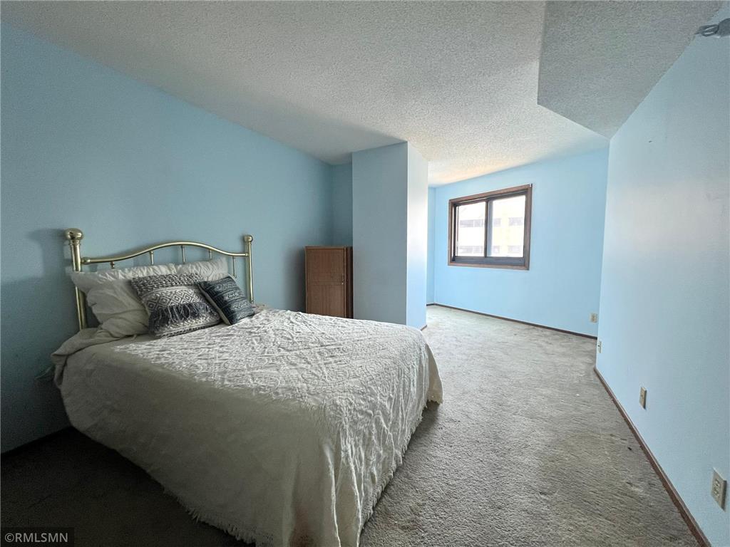 26 10th Street W #803 Saint Paul MN 55102 7062342 image7