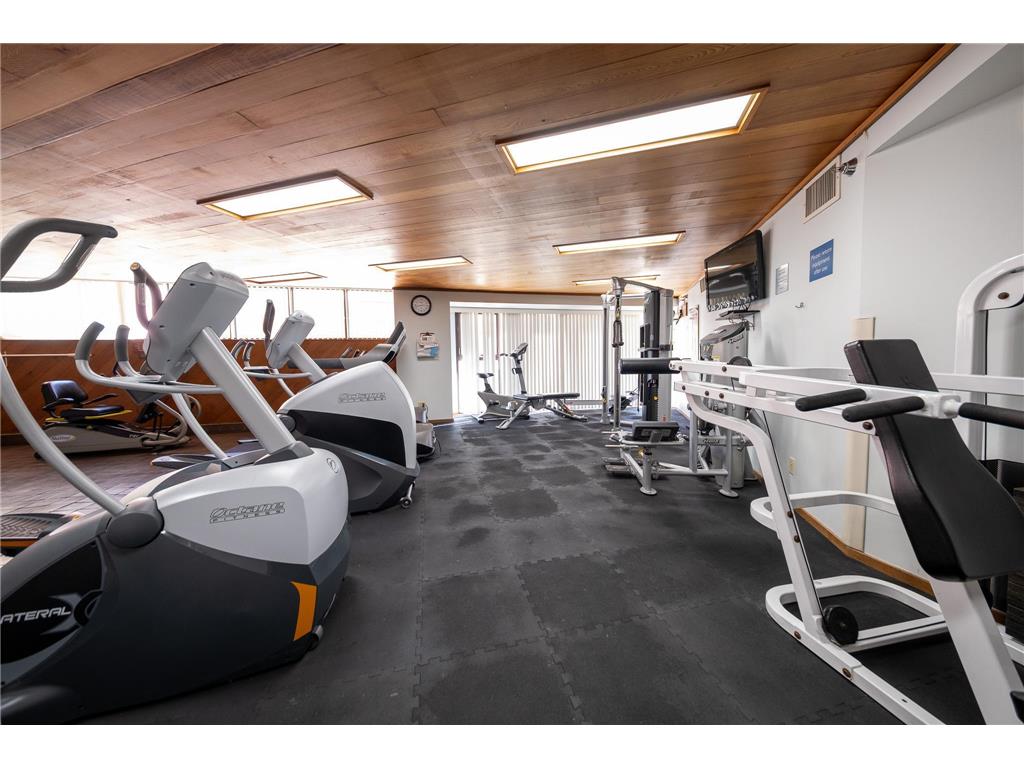 26 10th Street W #804 Saint Paul MN 55102 6802505 image24