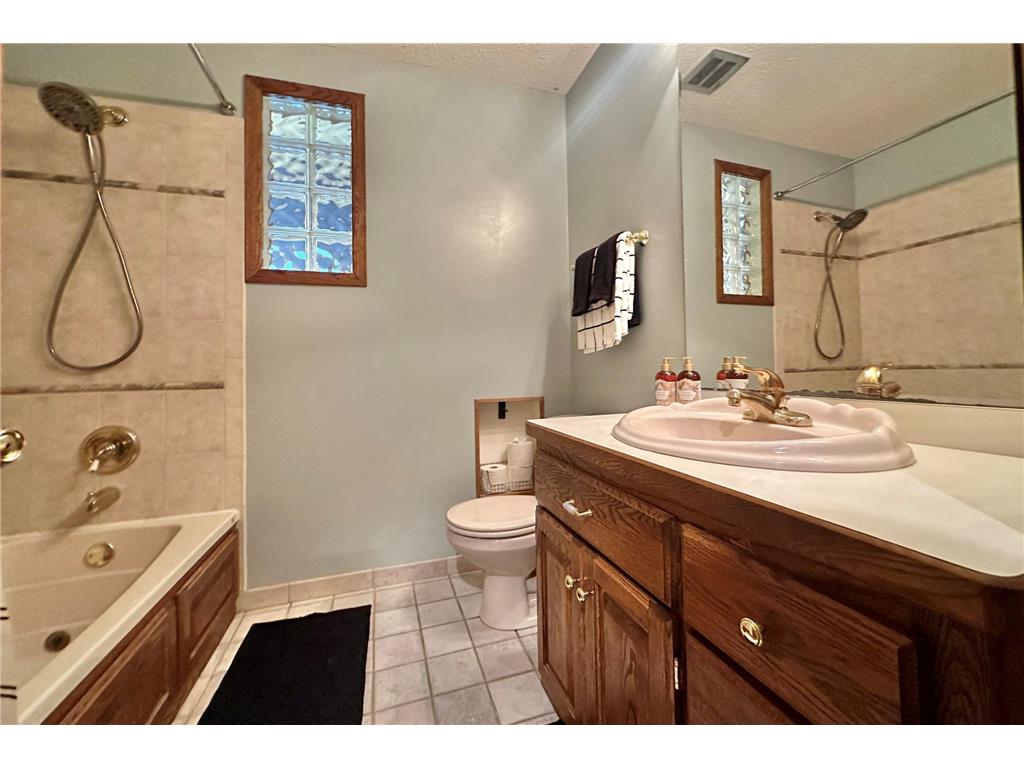 26 19th Avenue SW New Brighton MN 55112 7048603 image19