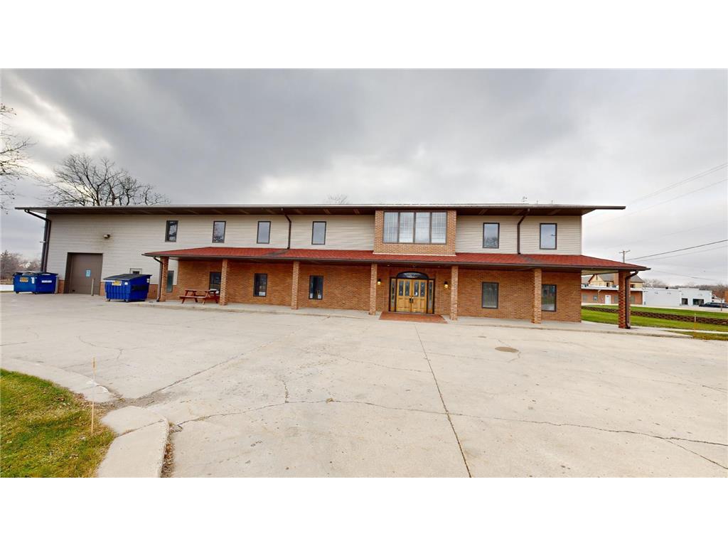 26 1st Avenue SE New London MN 56273 - Crow River 6463298 image1