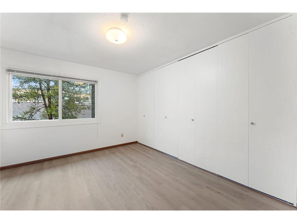 26 Arthur Avenue SE #304 Minneapolis MN 55414 7036143 image11