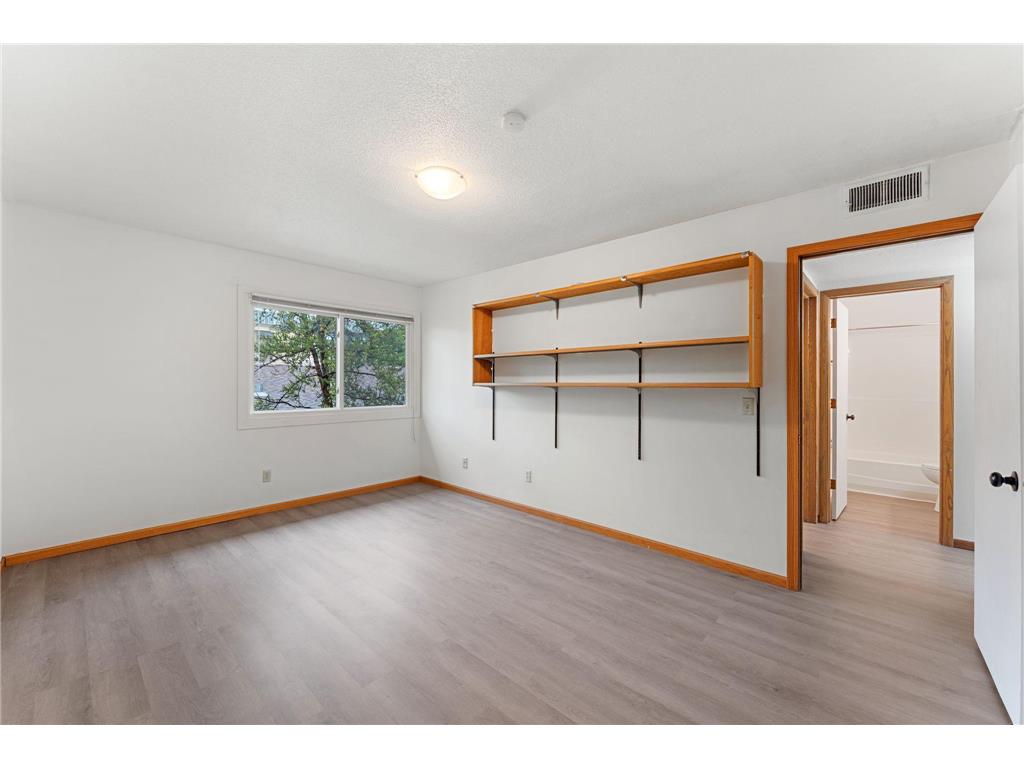 26 Arthur Avenue SE #304 Minneapolis MN 55414 7036143 image14