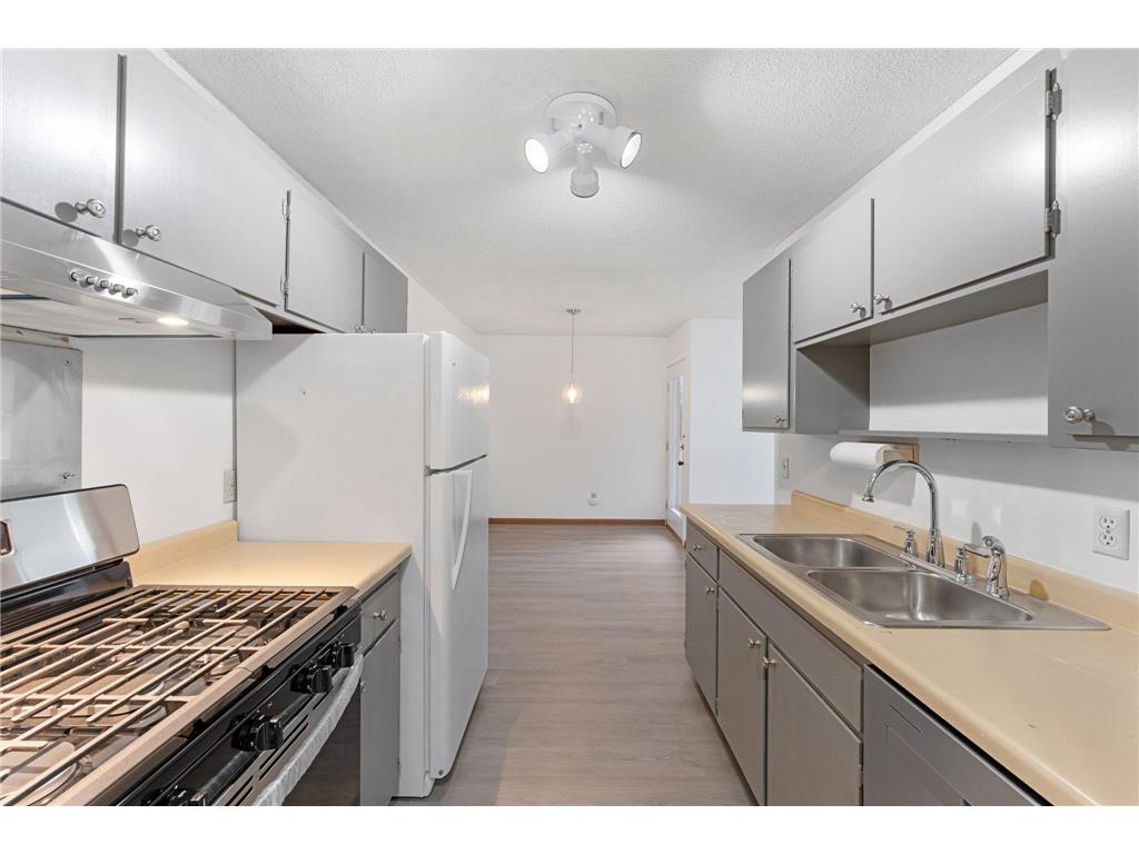 26 Arthur Avenue SE #304 Minneapolis MN 55414 7036143 image8