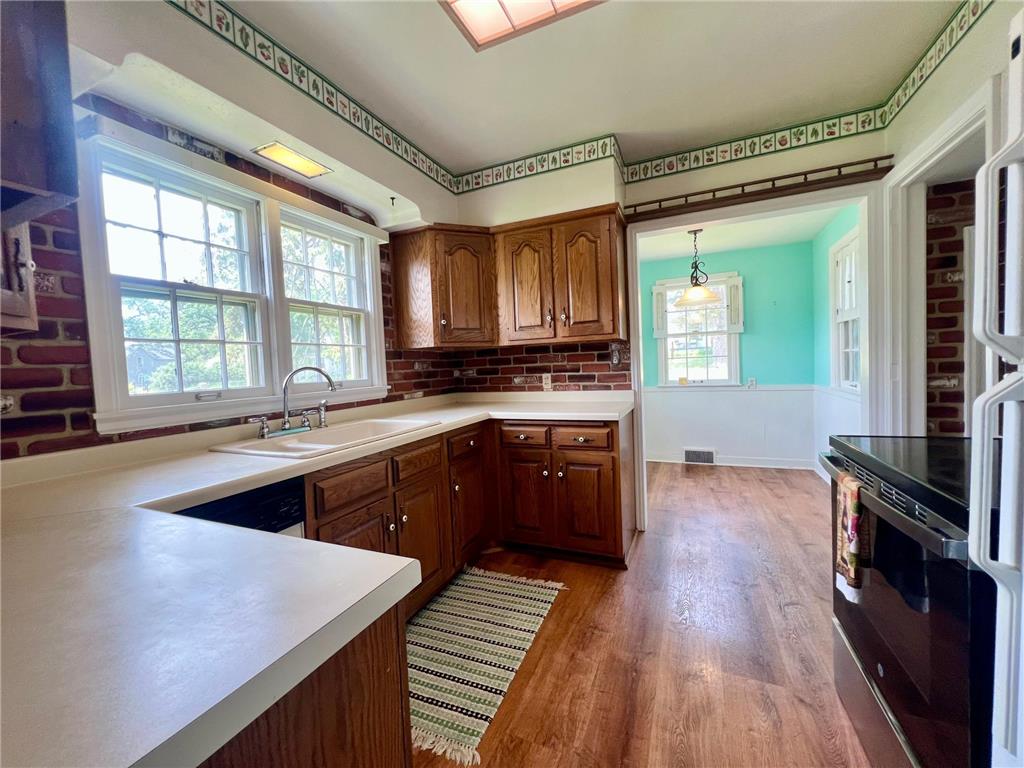 26 Birch Street NE New London MN 56273 7082379 image5