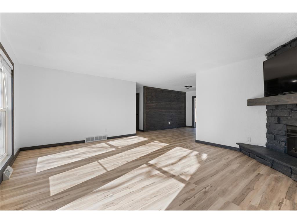 26 Oak Lane Pine Island MN 55963 6793851 image9