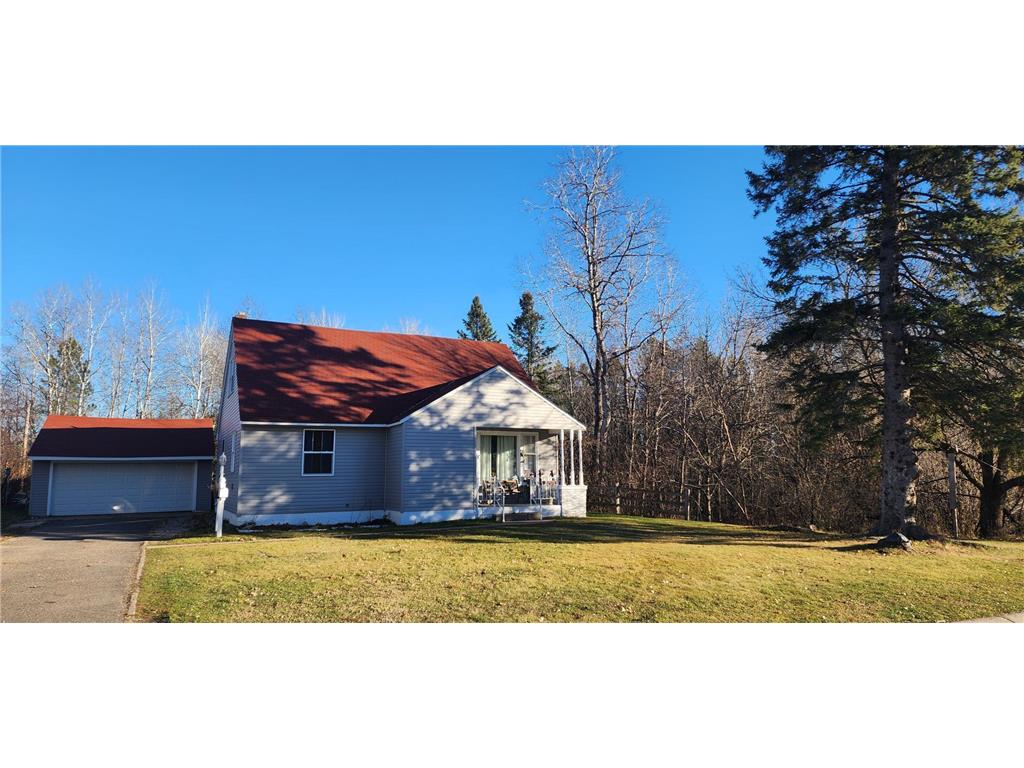 26 S 5th Street W Aurora MN 55705 6630710 image1