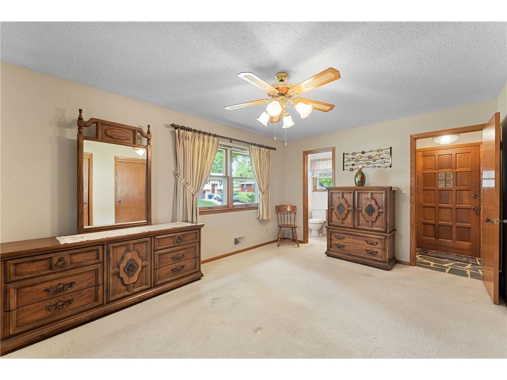 26 W Sandra Lee Drive Saint Paul MN 55119 7069106 image14