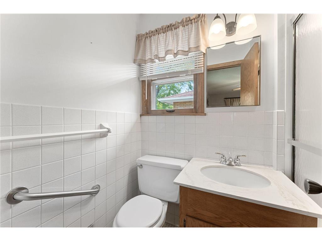 26 W Sandra Lee Drive Saint Paul MN 55119 7069106 image16