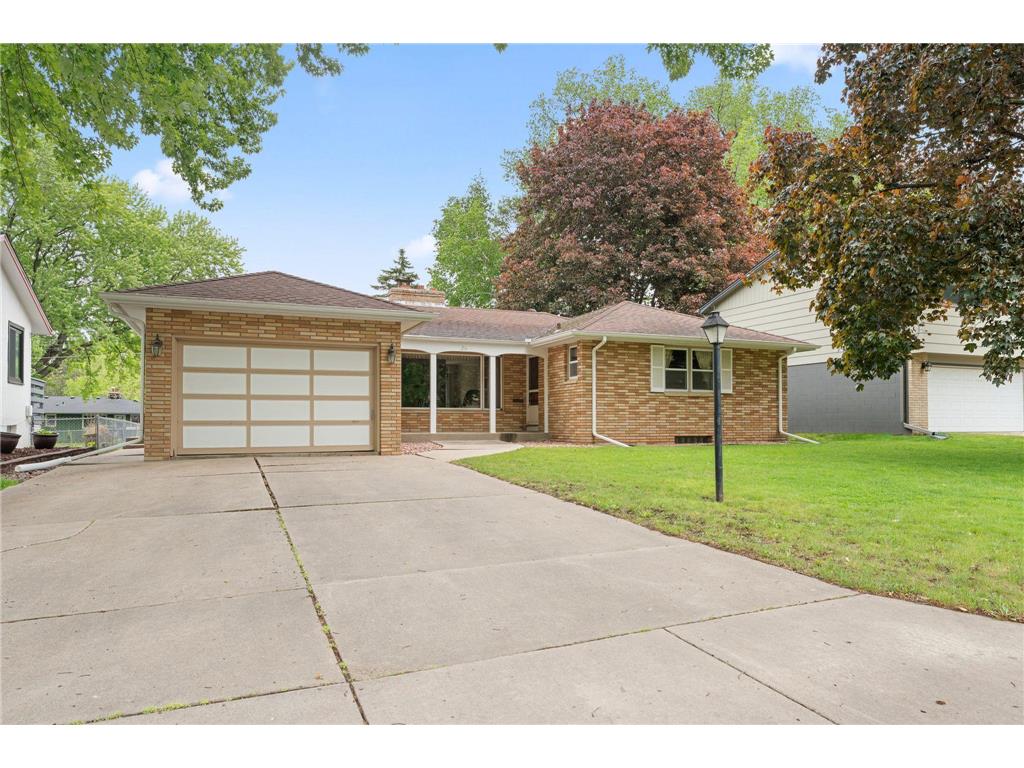 26 W Sandra Lee Drive Saint Paul MN 55119 7069106 image2