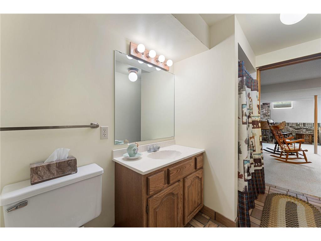 26 W Sandra Lee Drive Saint Paul MN 55119 7069106 image31