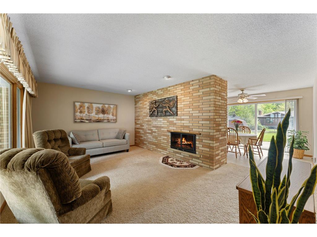 26 W Sandra Lee Drive Saint Paul MN 55119 7069106 image4