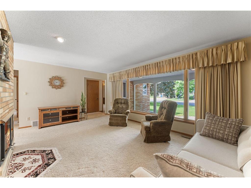 26 W Sandra Lee Drive Saint Paul MN 55119 7069106 image5