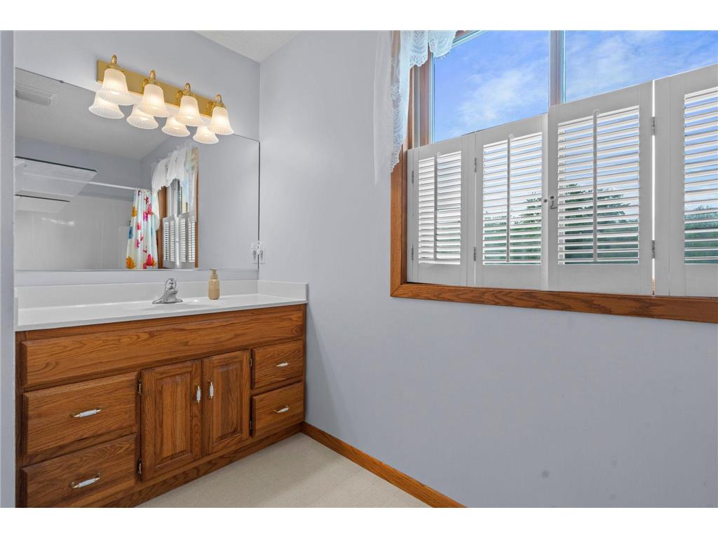 260 107th Lane NW Coon Rapids MN 55448 7082700 image36