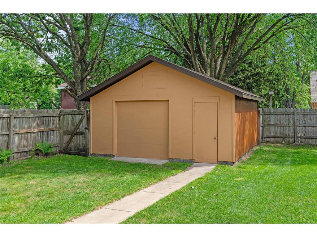 260 107th Lane NW Coon Rapids MN 55448 7082700 image81