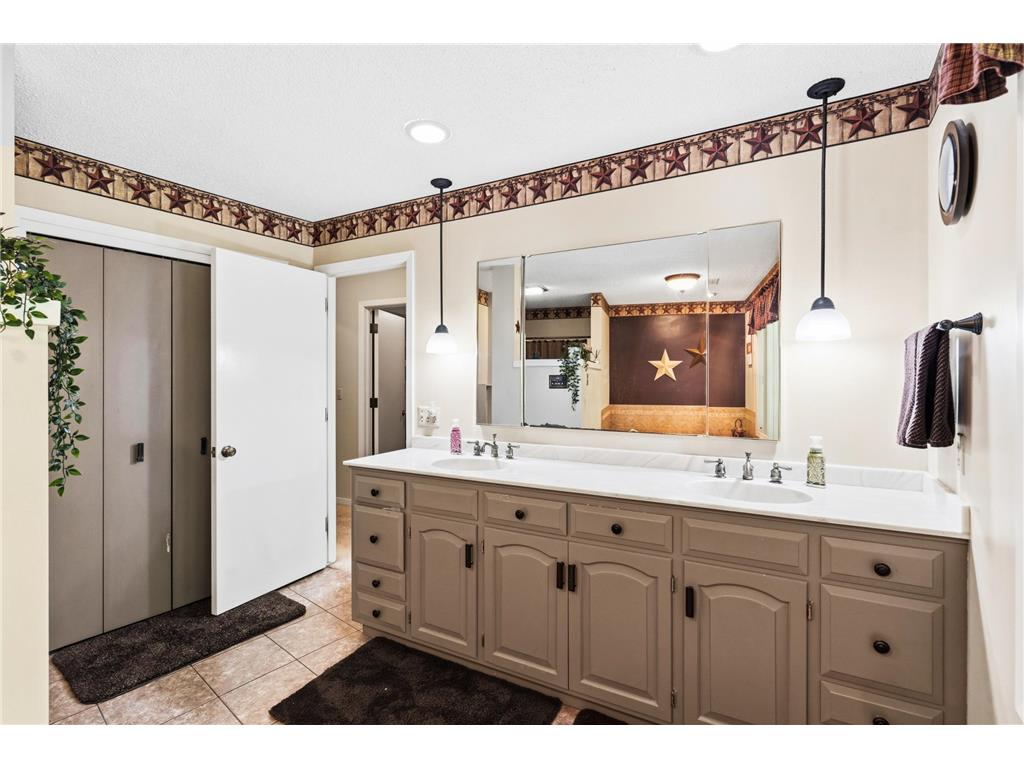 260 Hi Mae Circle Lester Prairie MN 55354 7090309 image19