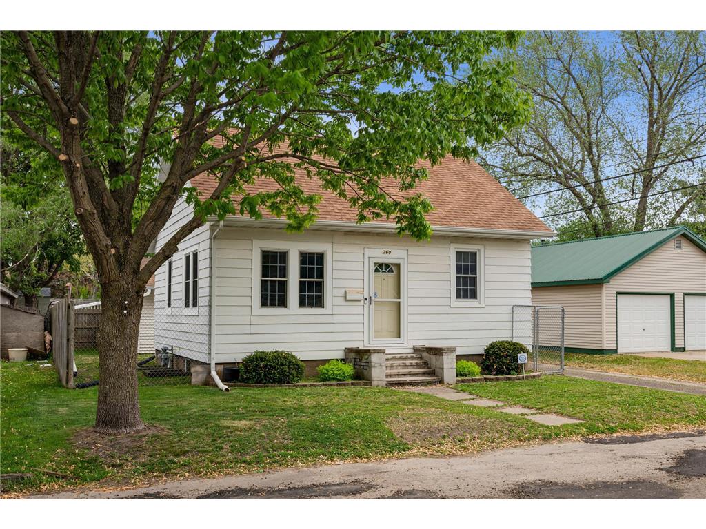 260 Lee Street Winona MN 55987 6716294 image1