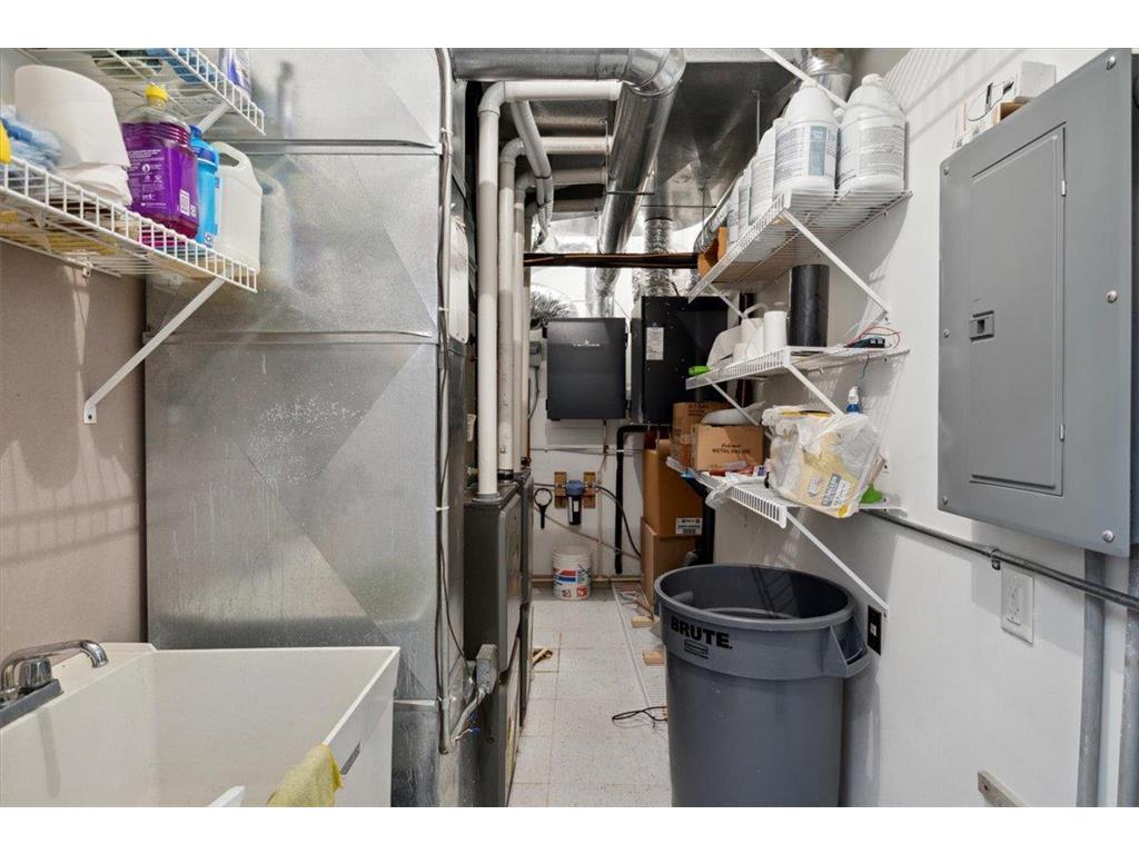 260 Morris Hinckley MN 55037 6722675 image11