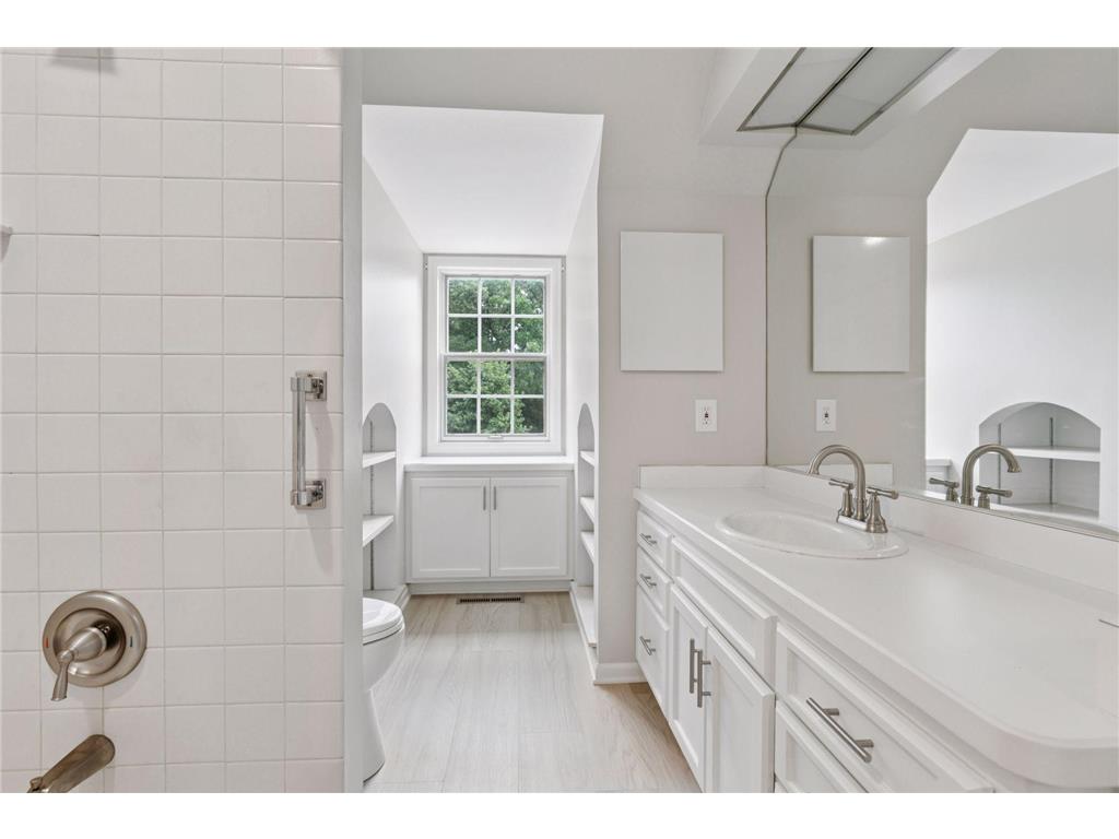 260 Salem Church Road Sunfish Lake MN 55118 6794821 image43