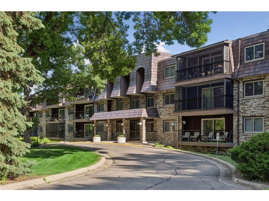 260 Westview Drive #108 West Saint Paul MN 55118 7080607 image1