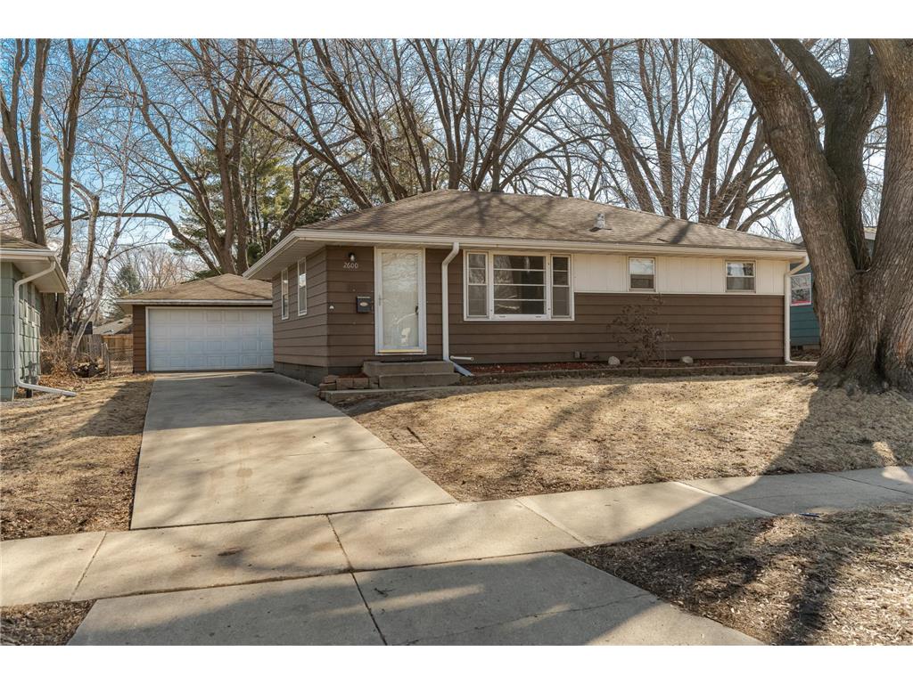 2600 14th Avenue NW Rochester MN 55901 6714747 image1