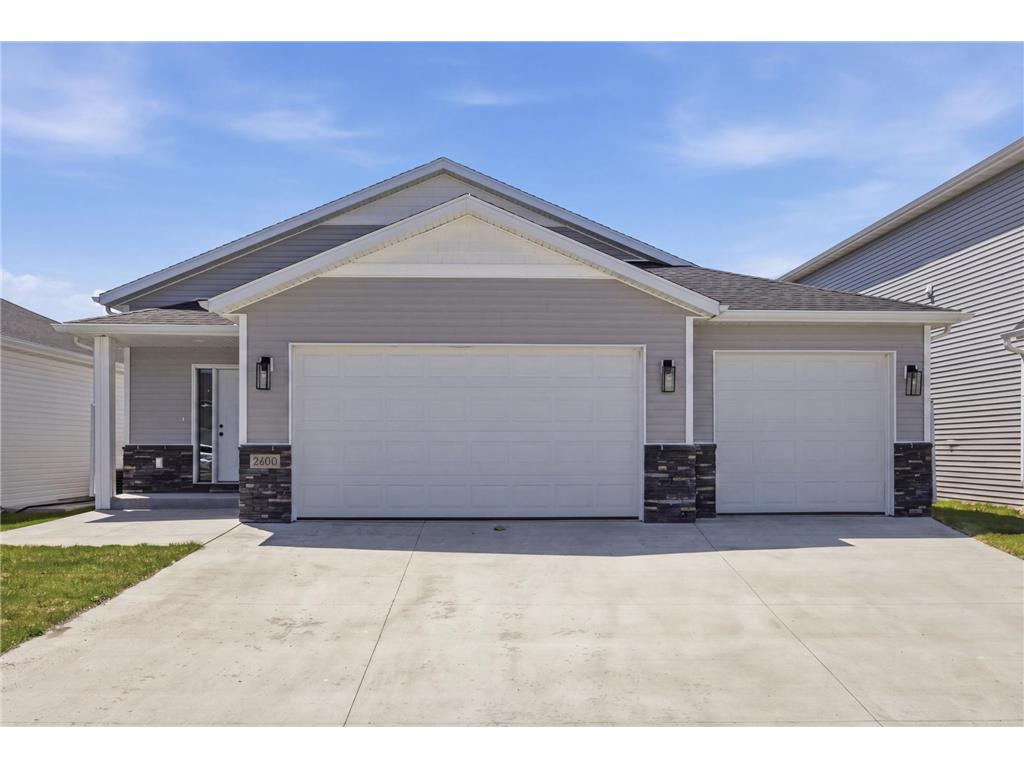 2600 74th Avenue S Fargo ND 58104 7080761 image1