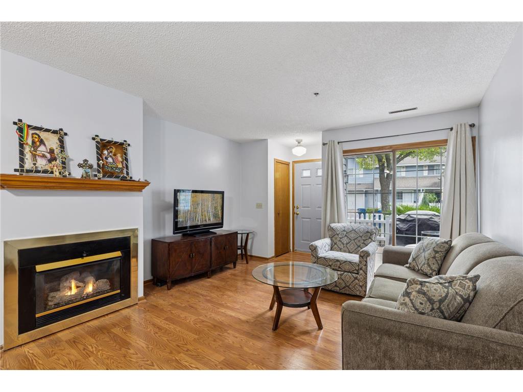 2600 Lockwood Drive Mendota Heights MN 55120 7043335 image1