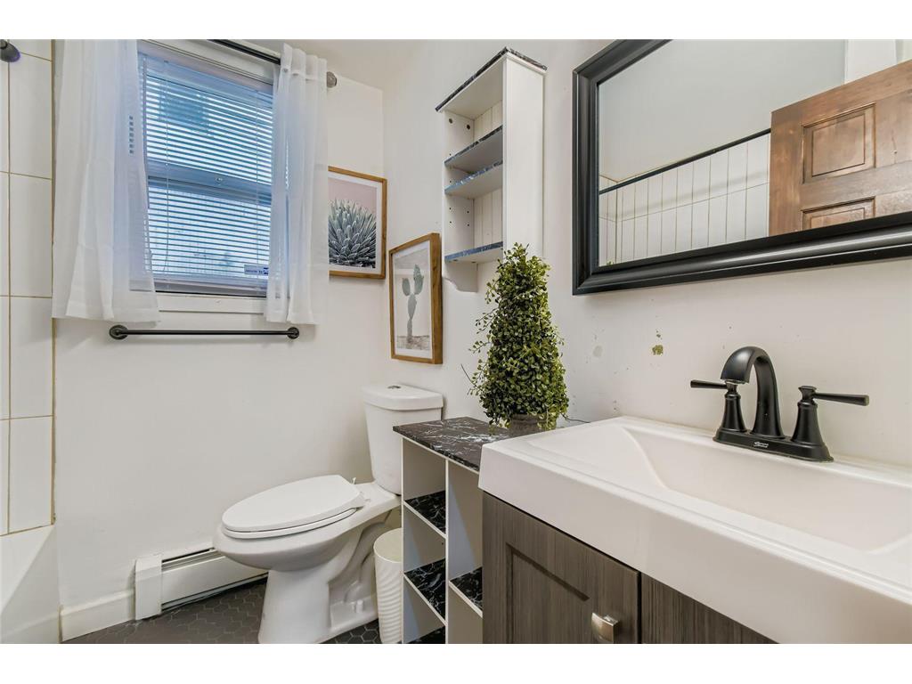 2600 Plymouth Avenue N #A Minneapolis MN 55411 6809294 image13