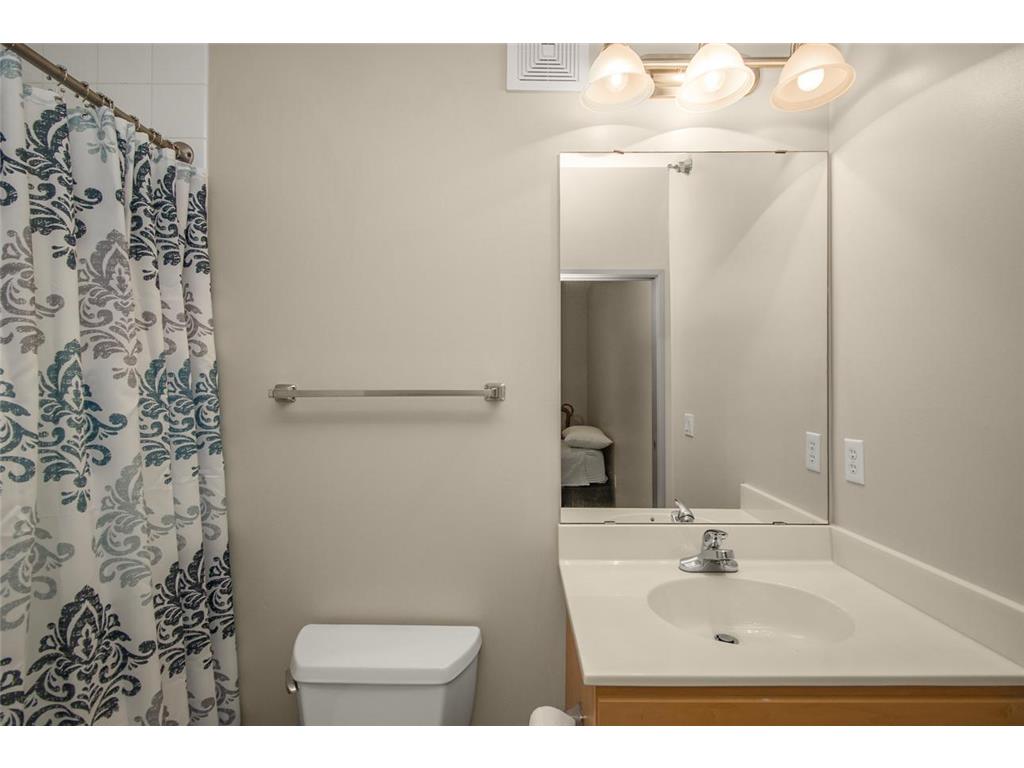 2600 University Avenue SE #409 Minneapolis MN 55414 6792118 image25