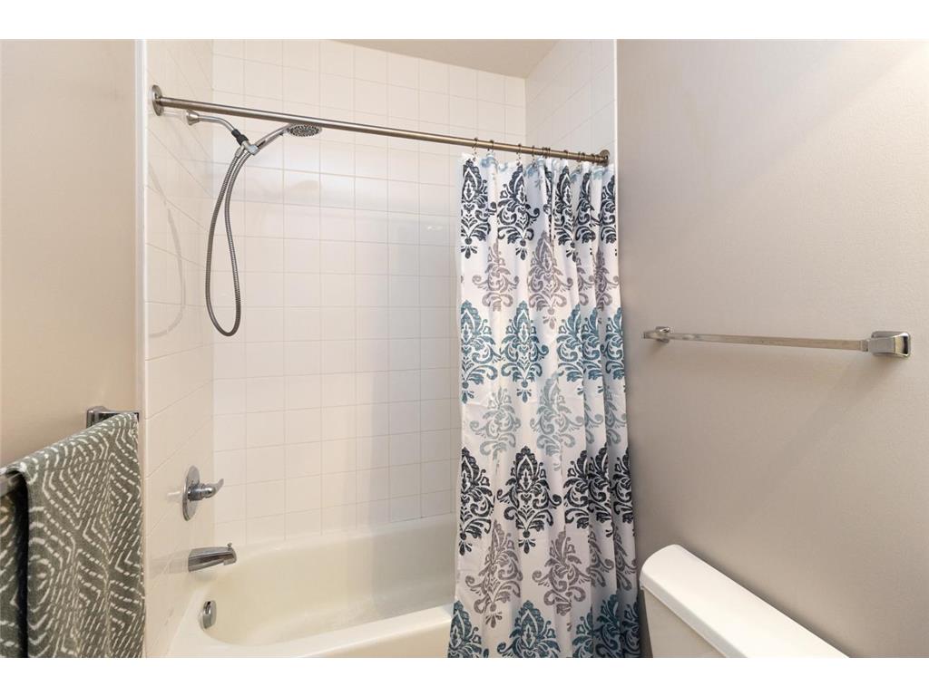 2600 University Avenue SE #409 Minneapolis MN 55414 6792118 image26