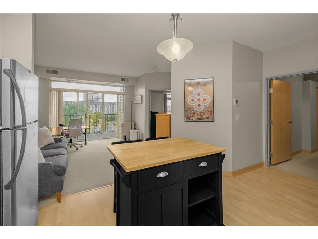 2600 University Avenue SE #409 Minneapolis MN 55414 6792118 image6