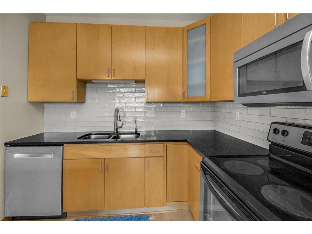 2600 University Avenue SE #409 Minneapolis MN 55414 6792118 image8