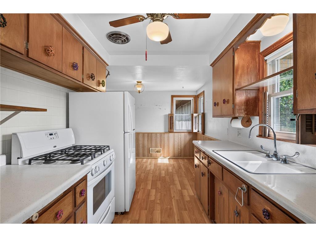 2600 W 60th Street Minneapolis MN 55410 7105735 image7