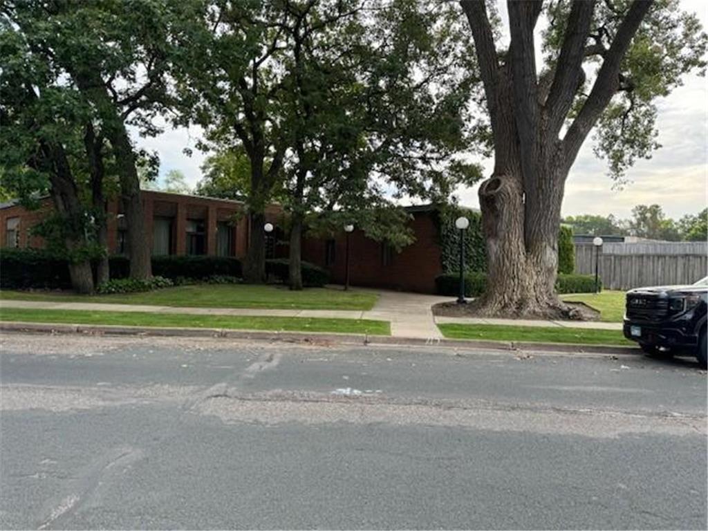 2600 Wayzata Boulevard, Minneapolis, MN, 55405 MLS 6469926 Edina