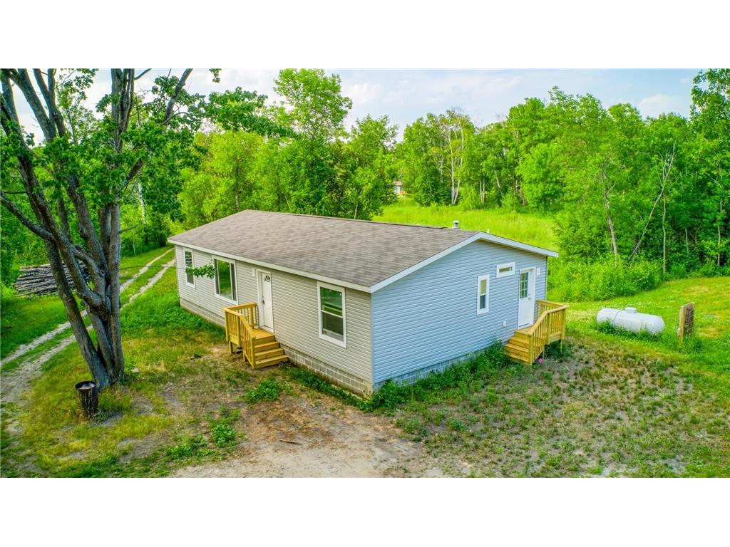 26009 Irvine Avenue NE Bemidji MN 56601 6348501 image1