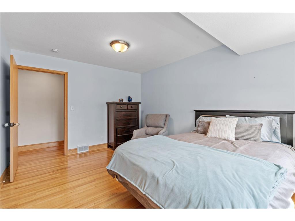 2601 30th Avenue NE Saint Anthony MN 55418 7058916 image25