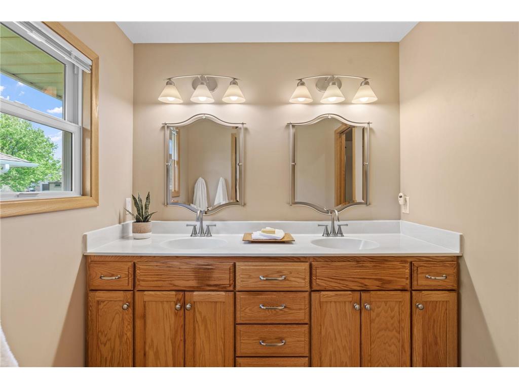 2601 30th Avenue NE Saint Anthony MN 55418 7058916 image33