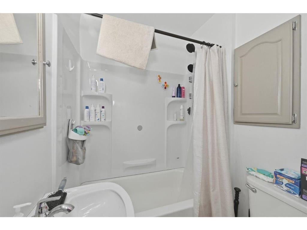 2601 Hughitt Avenue Superior WI 54880 7089184 image7