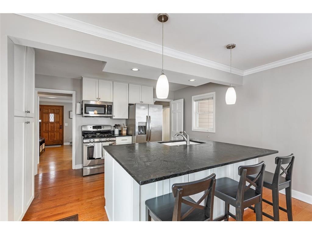 2601 Kentucky Avenue S Saint Louis Park MN 55426 7023667 image4