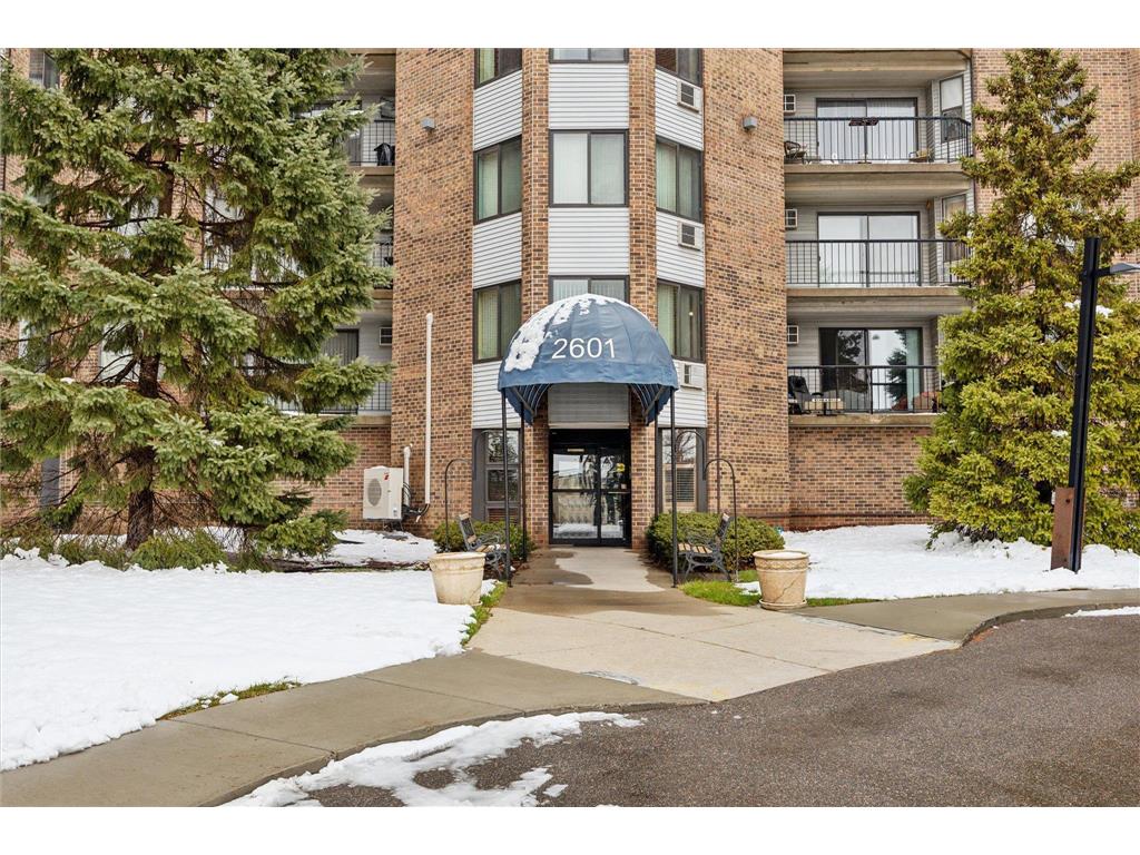 2601 Kenzie Terrace 226, Saint Anthony, MN, 55418 MLS 6508282