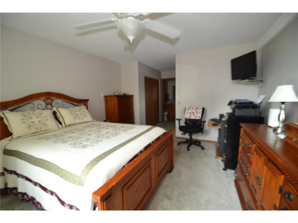 2601 Kenzie Terrace #230 Saint Anthony MN 55418 7099214 image15