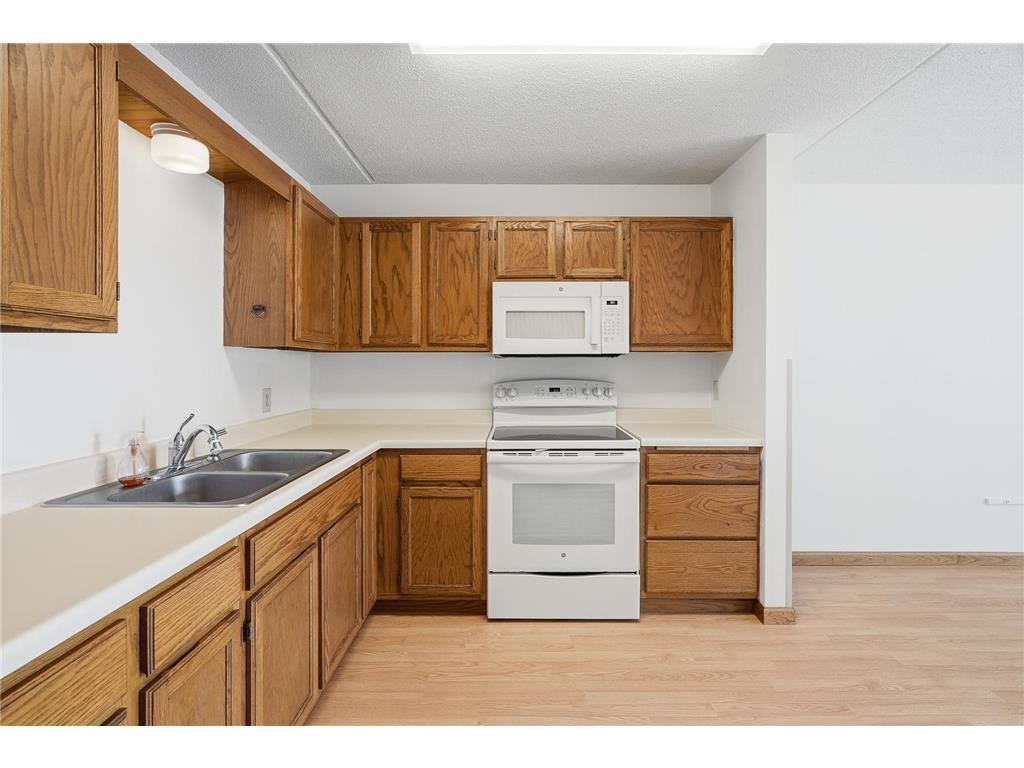 2601 Kenzie Terrace #231 Saint Anthony MN 55418 7083250 image12