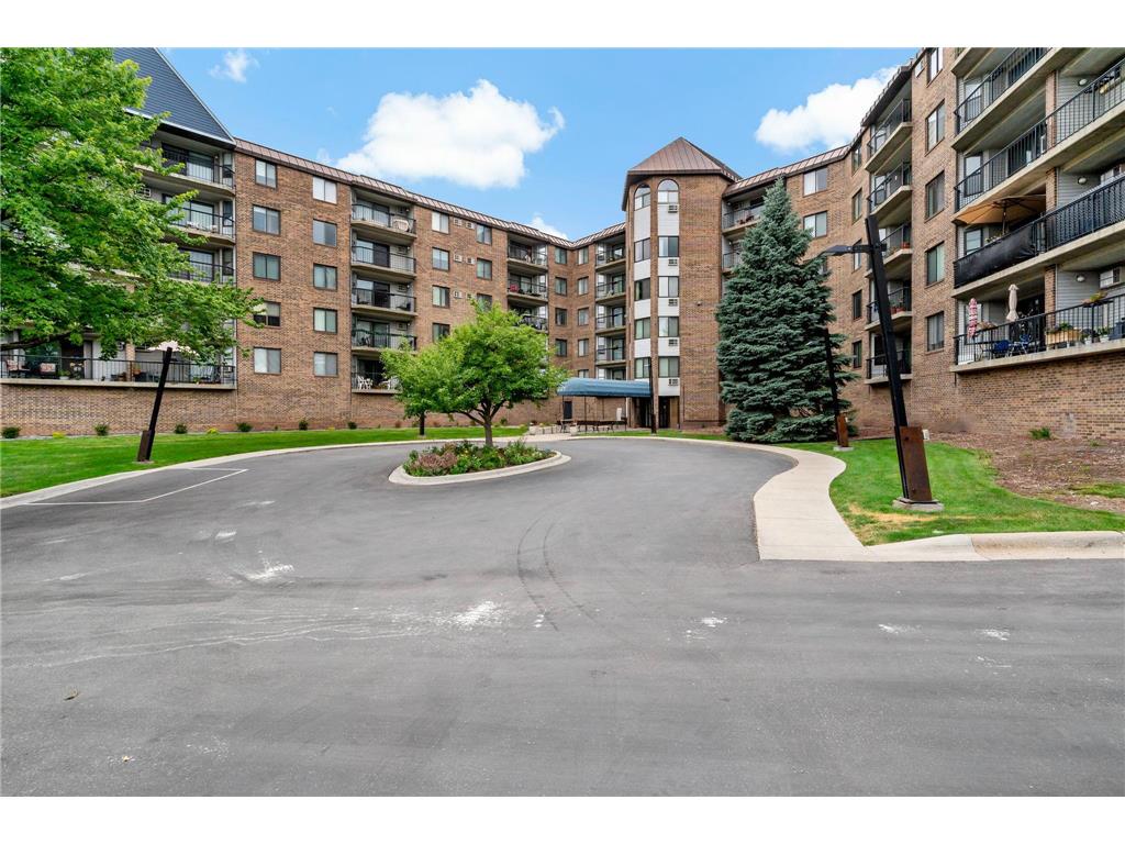 2601 Kenzie Terrace #315 Saint Anthony MN 55418 7099622 image2